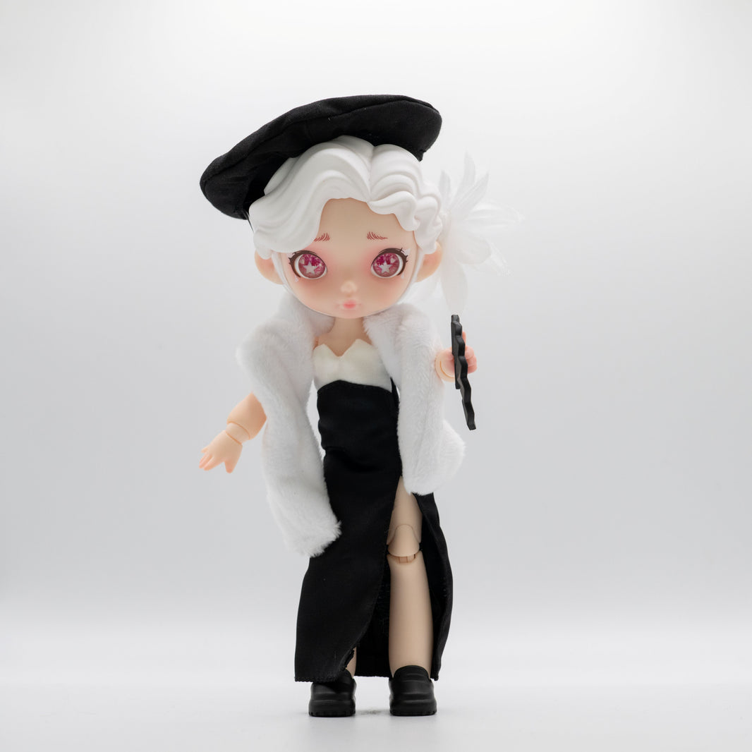 LAURA Black and White Spectrum Blind Box